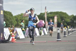 BIB: 0306
                            <button type="button" onclick="openModal(4943520)" class="btn btn-primary btn-sm float-right btn-popup" data-toggle="modal" data-target=".modal-high-quality">
                        <i class="fas fa-shopping-cart"></i> Add to Cart
                    </button>
                                            <button type="button" onclick="isThisMe(4943520, true)" class="btn btn-success btn-sm float-right btn-popup btn-isme hidden" data-toggle="tooltip" data-placement="bottom" title="นี่คือรูปของคุณใช่ไหม คลิกที่นี่เพื่อเอาเข้าอัลบั้ม">
                        <i class="fas fa-plus"></i> Add to album
                    </button>
                    <button type="button" onclick="isThisMe(4943520, false)" class="btn btn-warning btn-sm float-right btn-popup btn-isnotme hidden">
                        <i class="fas fa-ban"></i> Remove from album
                    </button>